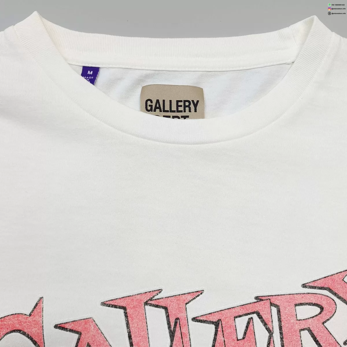 Gallery Dept Long Neck Deer Convertible Car T-Shirt - Cream Vintage Washed Cotton Tee