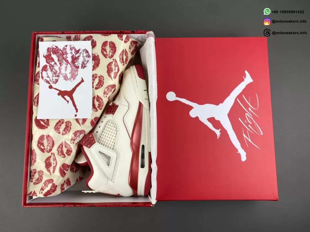 Wmns Air Jordan 4 Retro 'Valentine's Day' HV0823-108