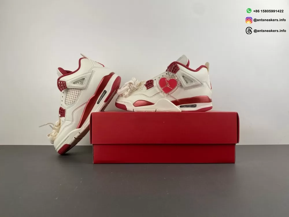 Wmns Air Jordan 4 Retro 'Valentine's Day' HV0823-108