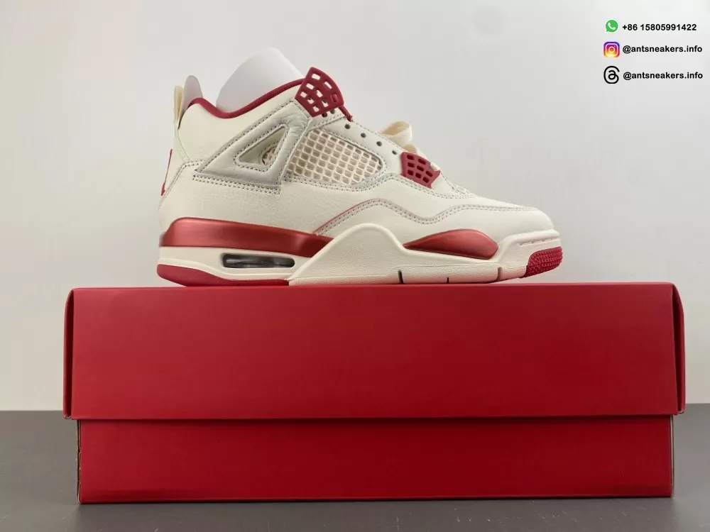 Wmns Air Jordan 4 Retro 'Valentine's Day' HV0823-108