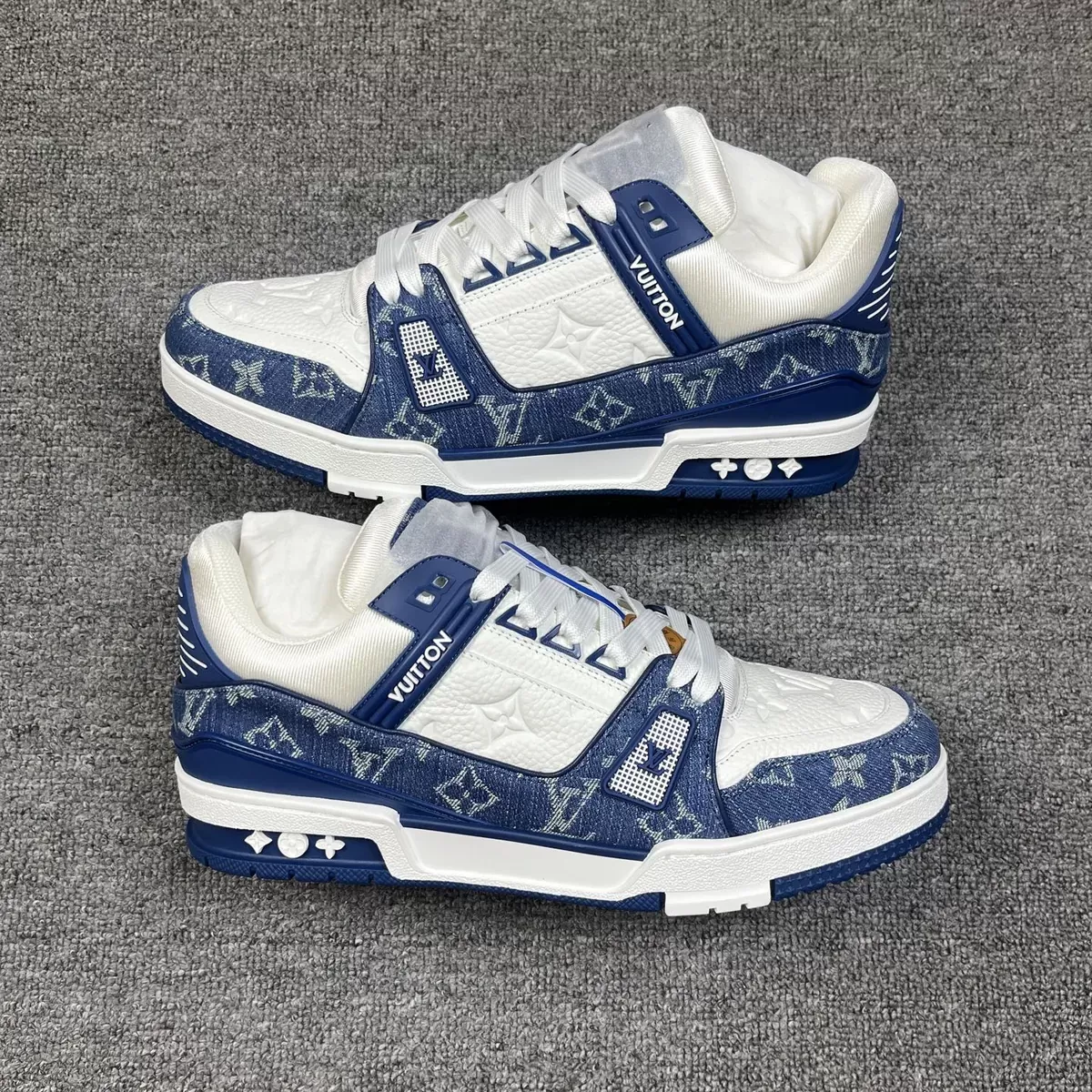 Louis Vuitton Wmns Trainer 'Monogram Denim - Light Blue' 1AC2AN