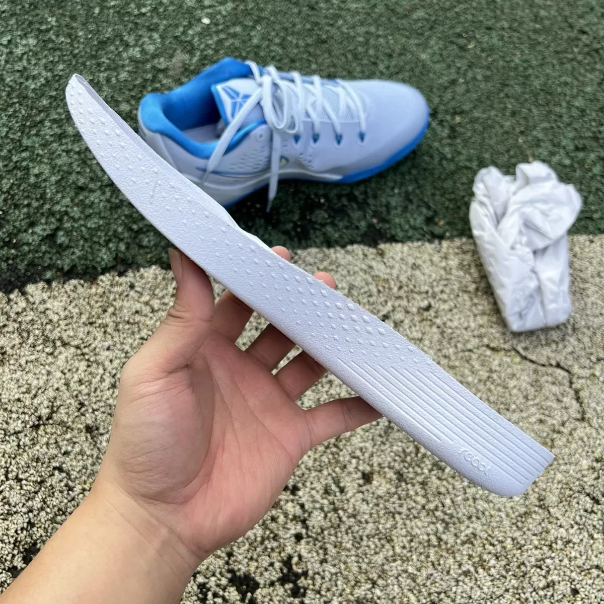 Nike Kobe Low IH1401-402 Light Blue